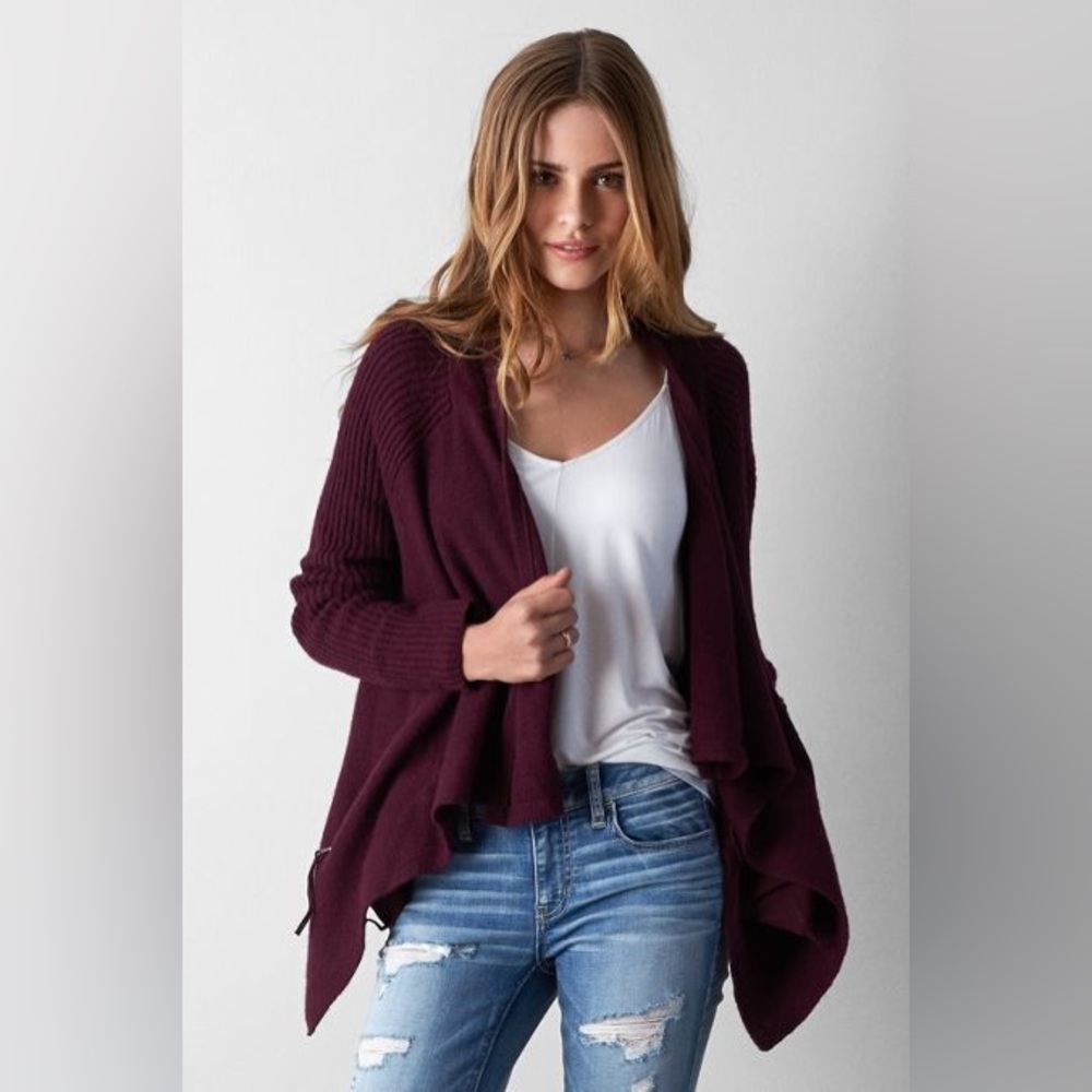 American Eagle Burgundy Cardigan